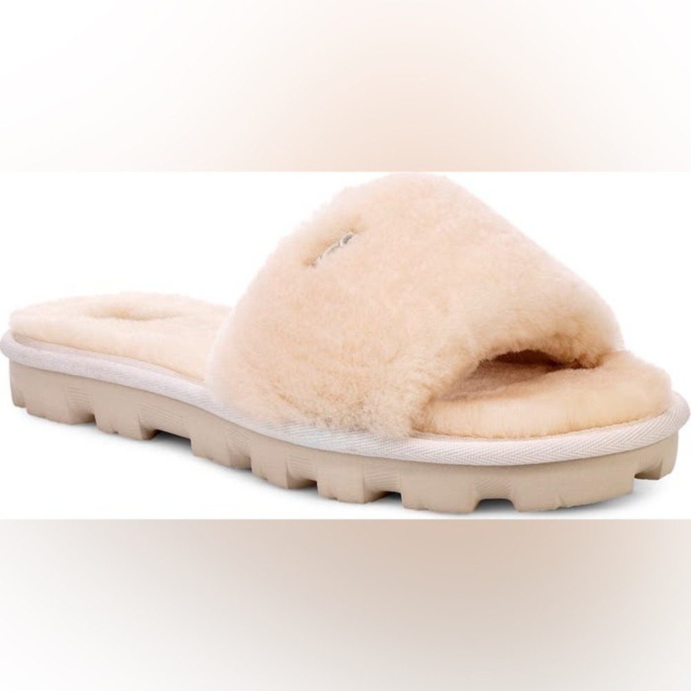 NEW UGG Slipper